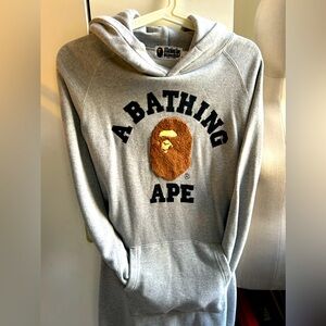BATHING APE WOMEN SIZE S HOODIE DRESS, GOOD CONDITION